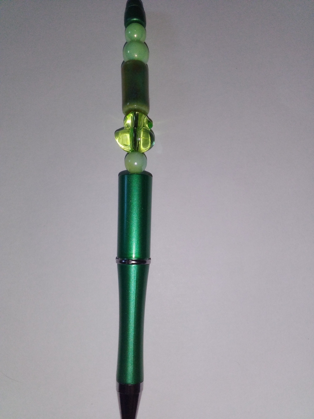 Green Beaded Retractable Pen - Metallic & Lime Accent